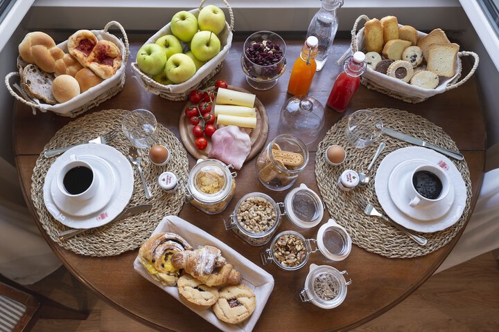Breakfast/Coffee Service 54 of 59