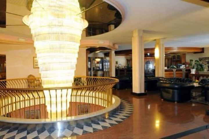Hotel Lobby
