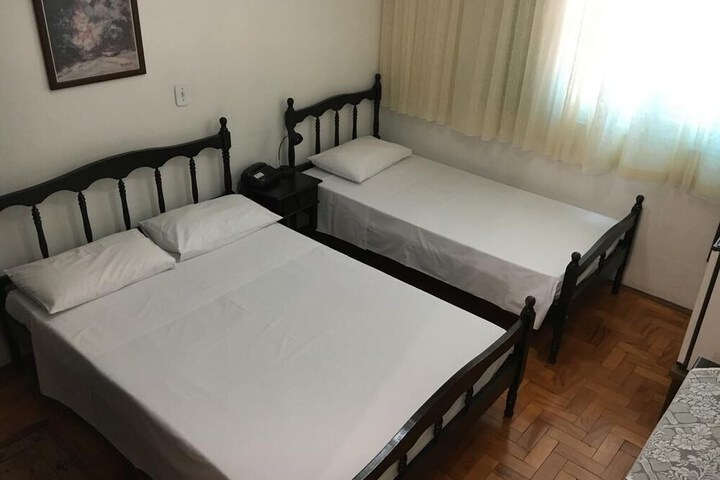 Room 6 of 22