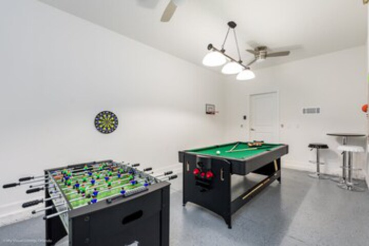 Room 12 of 56