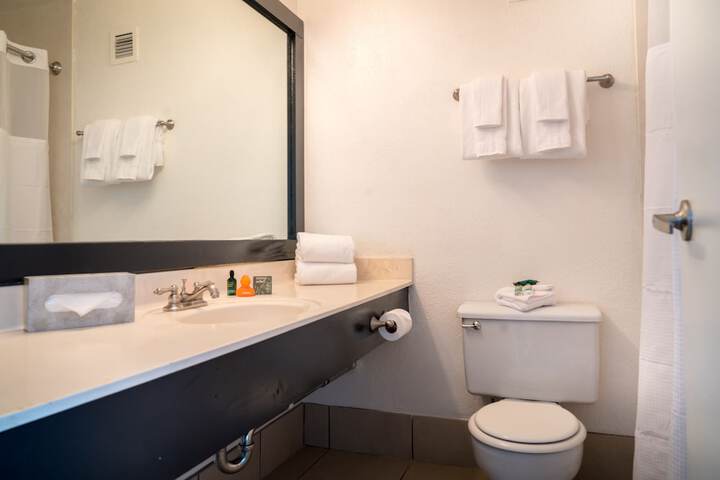 Room 20 of 62