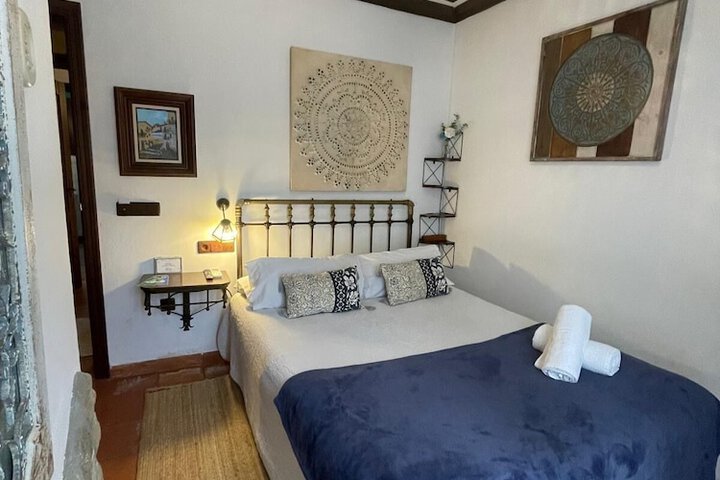 Room 12 of 70