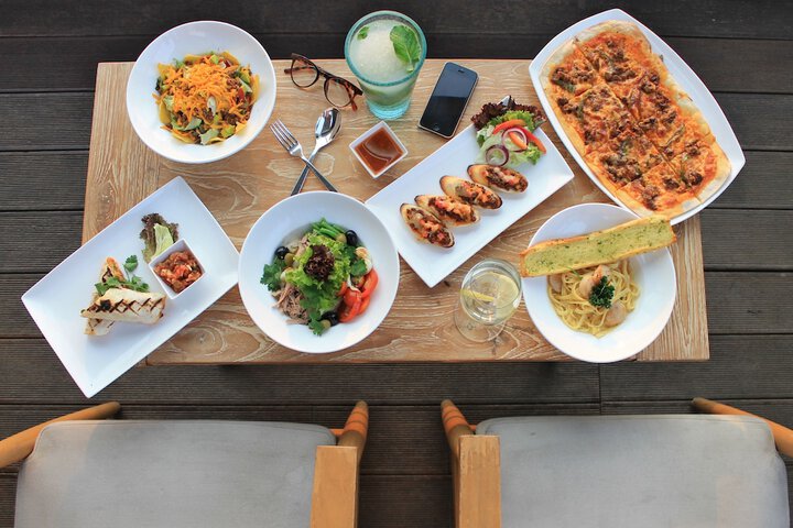 Dining 117 of 161