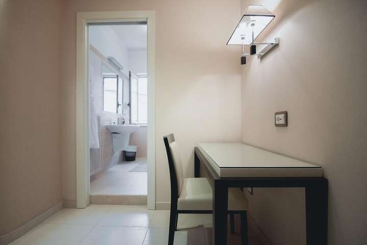 Room 49 of 53