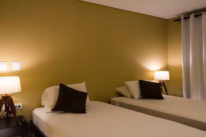 Room 16 of 72