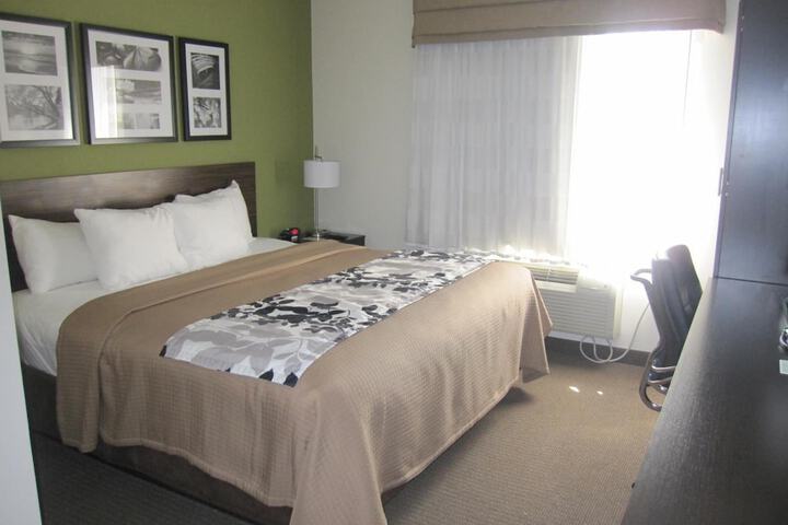 Room 14 of 64
