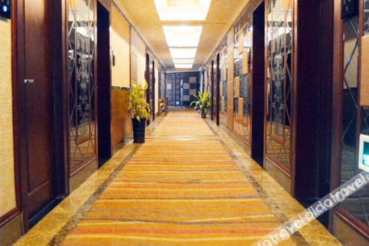 Hotel Interior 12 of 22