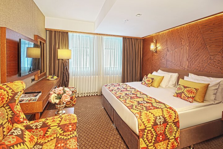 Room 25 of 130