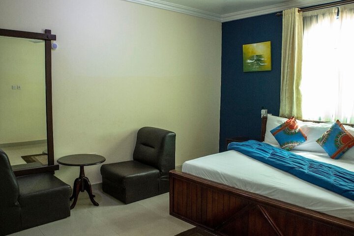 Room 18 of 44