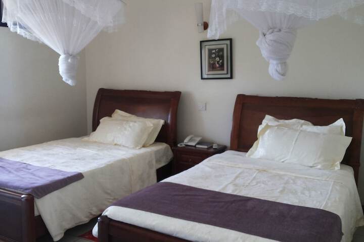 Room 18 of 60