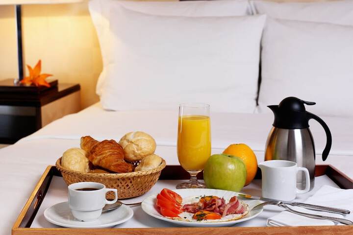 Breakfast/Coffee Service 35 of 46