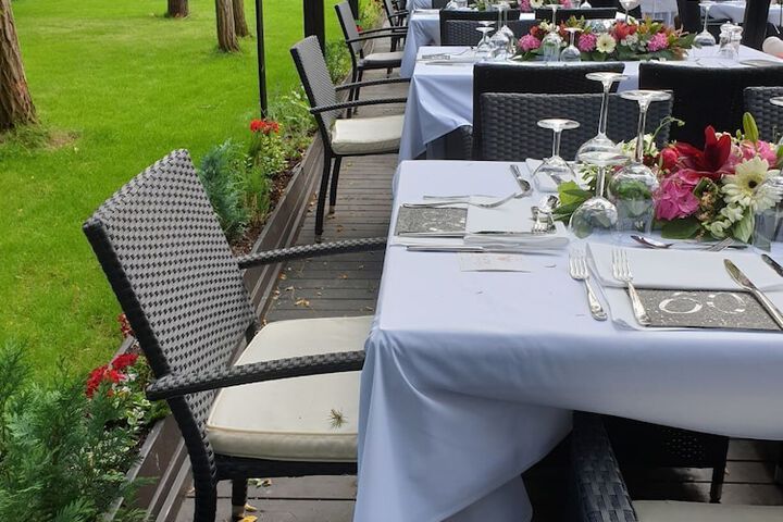 Dining Photos