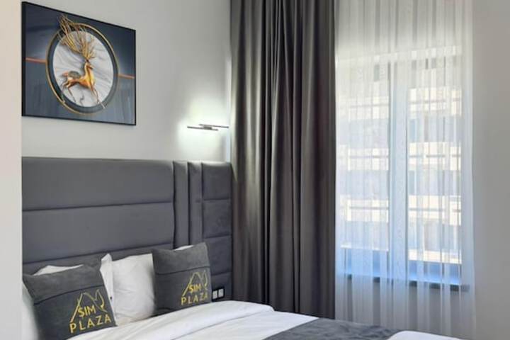 Room 2 of 7