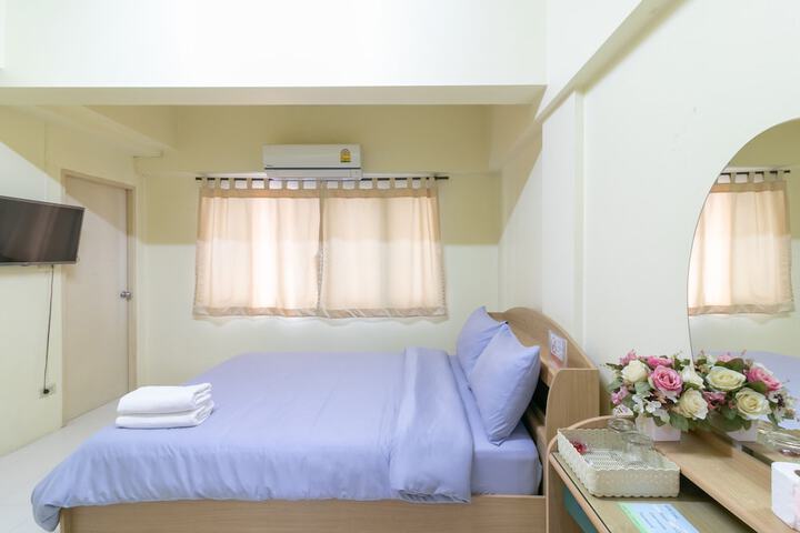 Room 3 of 21