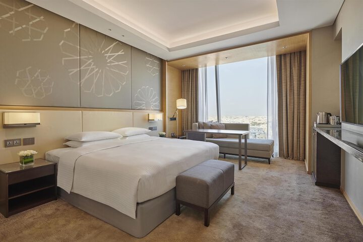 Room 48 of 146