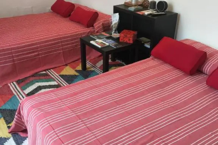 Room 6 of 20