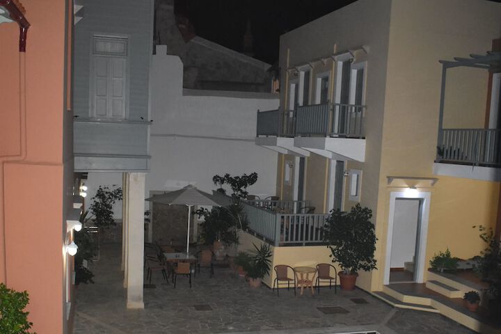 Hotel 36 of 39