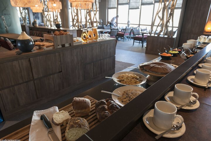 Breakfast/Coffee Service 37 of 61