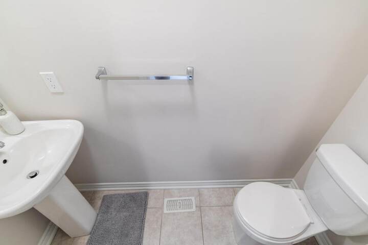 Room 44 of 71
