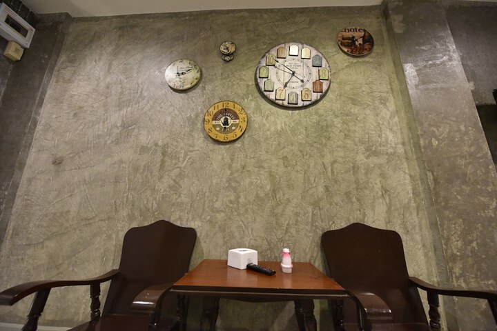 Room 17 of 24