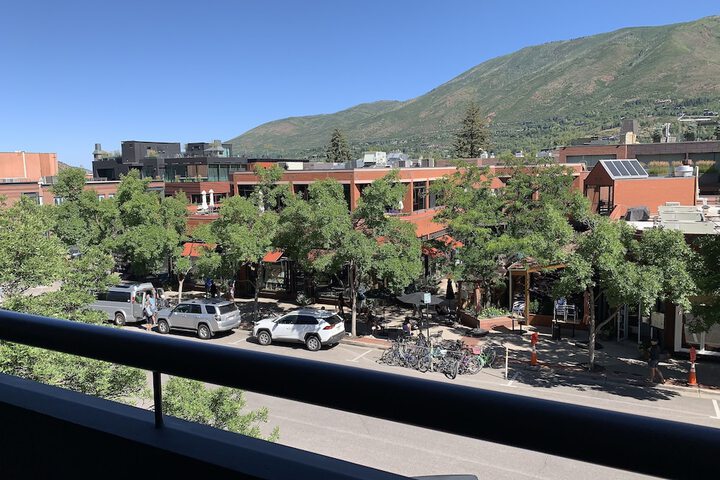 Hotel View 182 of 185