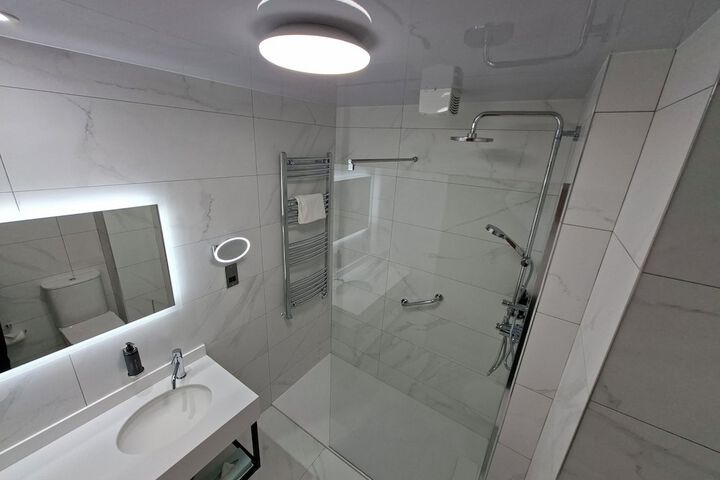 Clean Restrooms