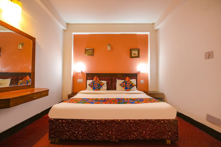 Room 20 of 28