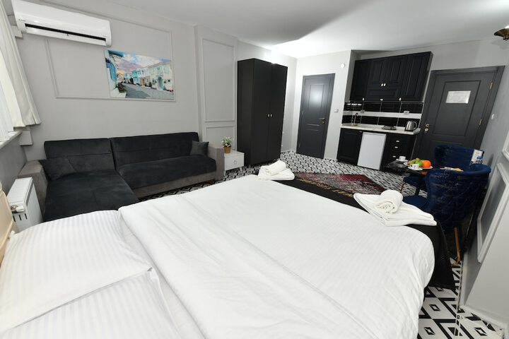 Room 20 of 47