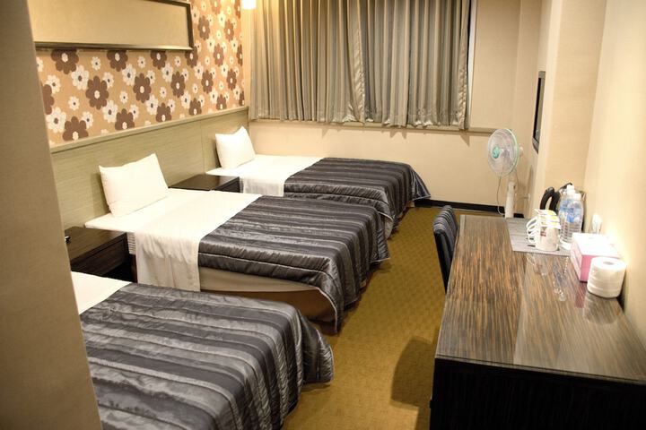 Room 7 of 41