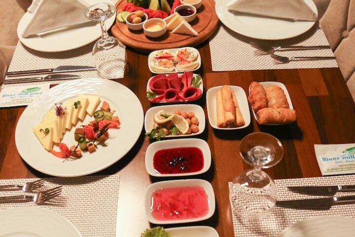 Breakfast/Coffee Service 72 of 87