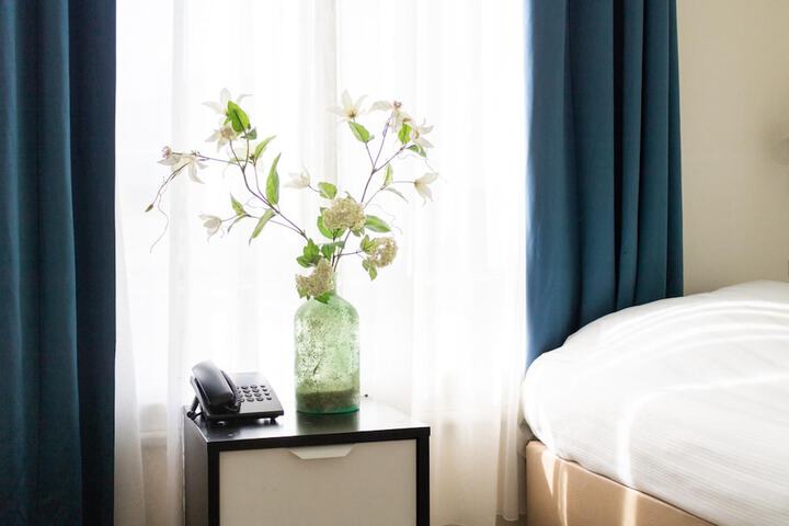 Room 28 of 58