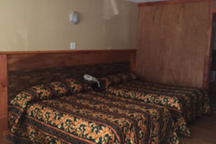 Room 15 of 19