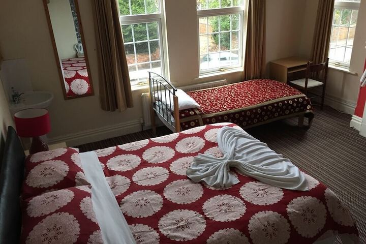 Room 7 of 20