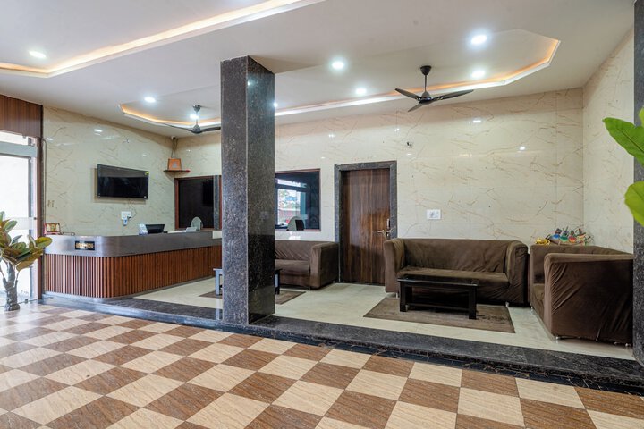 Hotel Interior 10 of 73