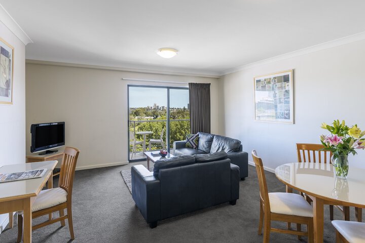 Room 15 of 29