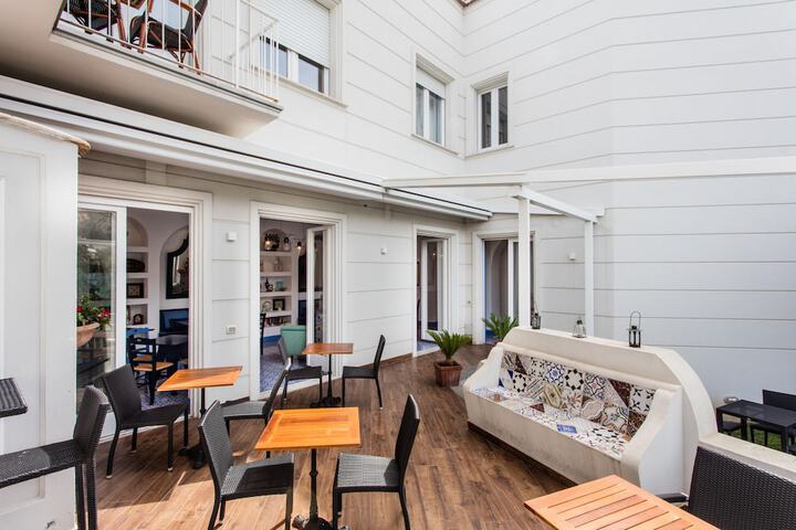 Terrace/Patio 58 of 59
