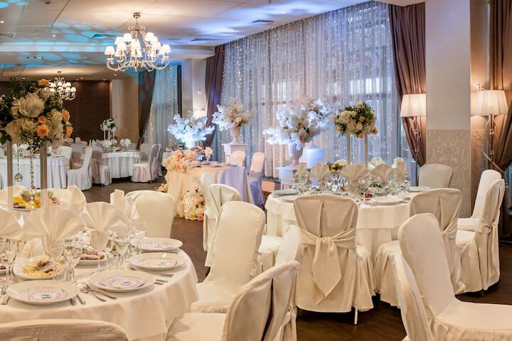 Ballroom/Hall 44 of 53