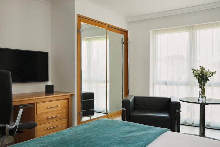 Room 18 of 96