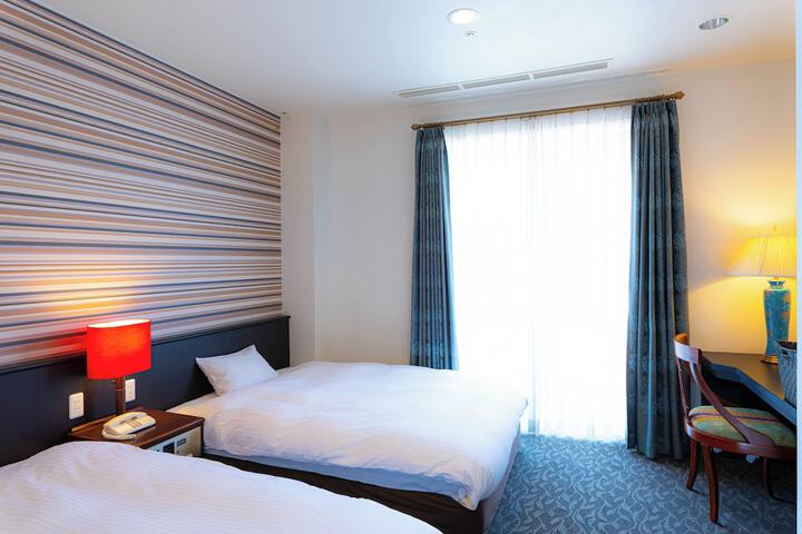 Room 37 of 160
