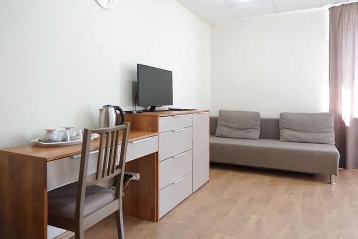 Room 7 of 121