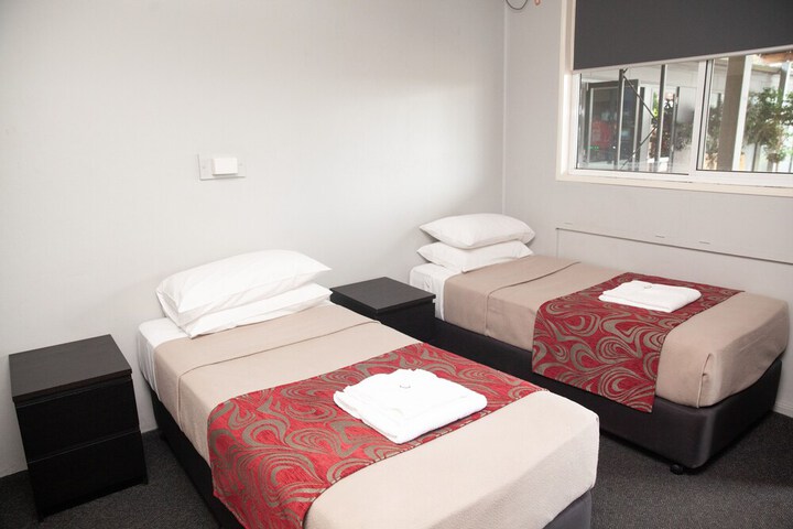 Room 7 of 46