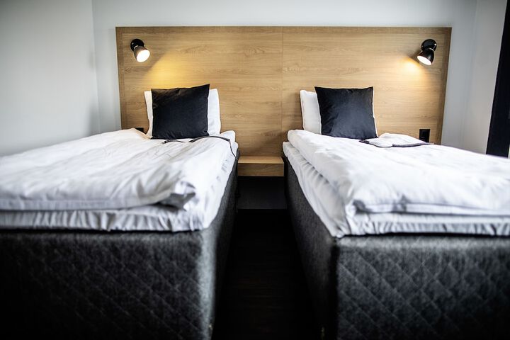 Room 44 of 114