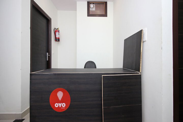 OYO 9711 HOTEL MARC BLU