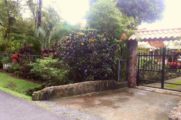 Property Grounds 28 of 43