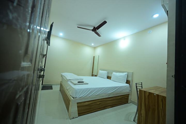 Room 40 of 63