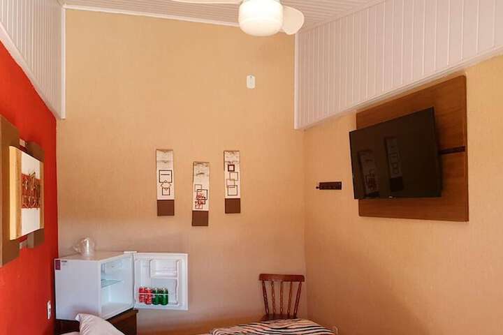 Room 16 of 57
