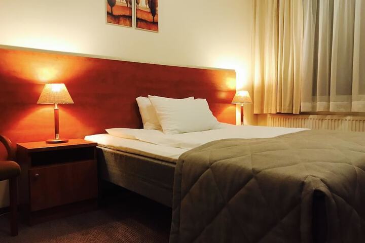 Room 18 of 38