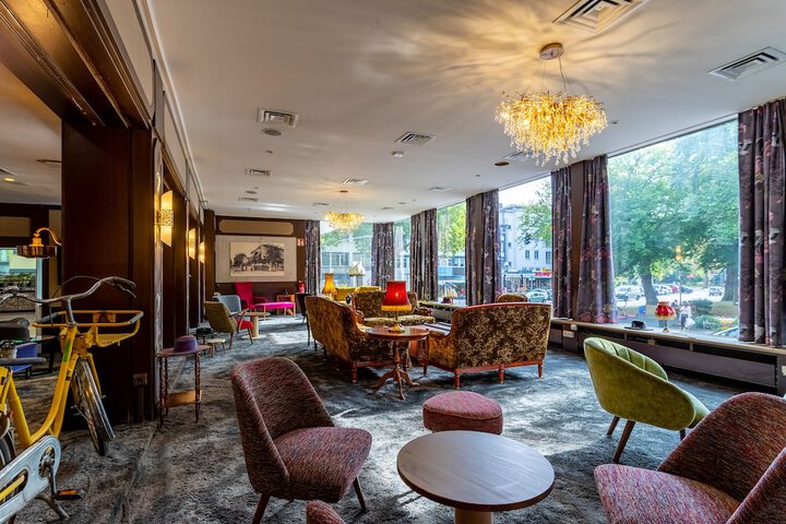 Hotel Interior 13 of 84