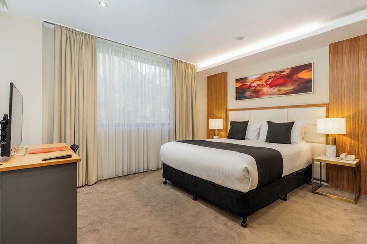 Room 15 of 50