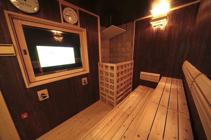 Spa 62 of 155